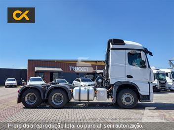 Caminhão Mercedes-Benz Actros 2651 S 6x4 2p (Diesel)(E5)