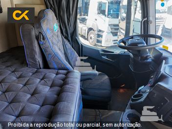 Caminhão Mercedes-Benz Actros 2651 S 6x4 2p (Diesel)(E5)