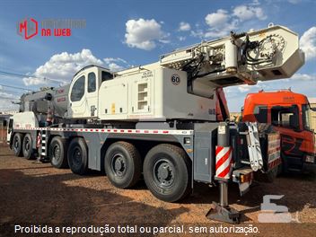 Guindaste XCMG QAY220