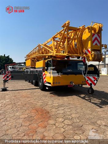Guindaste Liebherr LTM 1220-5.1