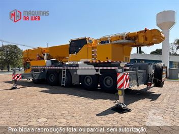 Guindaste Liebherr LTM 1220-5.1