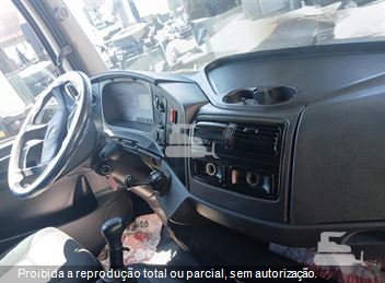 Caminhão Mercedes-Benz Atego 2426 6x2 2p (Diesel) (E5)
