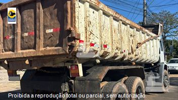 Caminhão Ford CARGO 2422/ 2422 E 3-Eixos 2p (diesel)