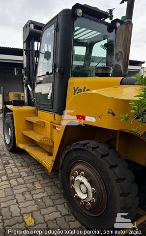 Empilhadeira Yale GP25