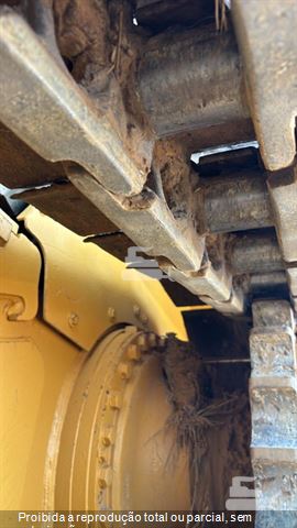 Trator de Esteira Caterpillar D6N XL