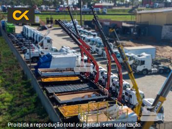 Caminhão Mercedes-Benz Atego 2730 6x4 2p (Diesel)(E5)