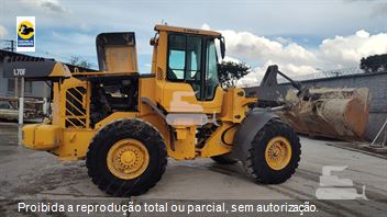 Pá Carregadeira Volvo L70F