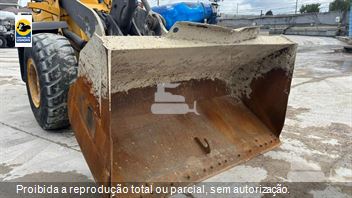 Pá Carregadeira Volvo L70F