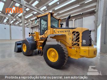 Pá Carregadeira Volvo L70F