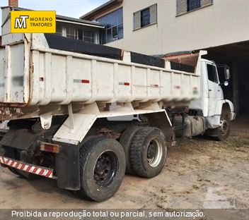 Caminhão Mercedes-Benz L-1630 3-Eixos 2p (diesel)