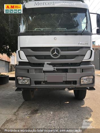 Caminhão Mercedes-Benz Axor 4144 K 6x4 2p (diesel)