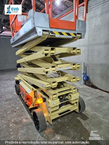 Plataforma Aérea (Elevatória) JLG 2646ES