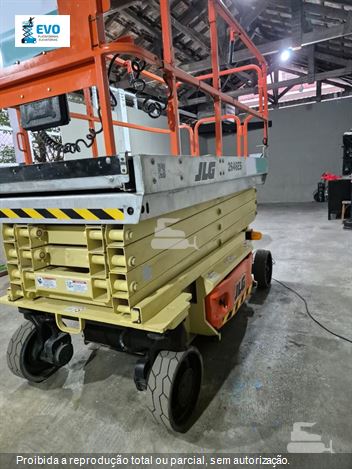 Plataforma Aérea (Elevatória) JLG 2646ES