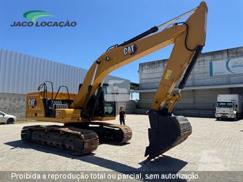 Escavadeira Caterpillar 320
