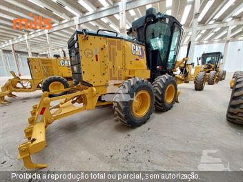 Motoniveladora Caterpillar 120
