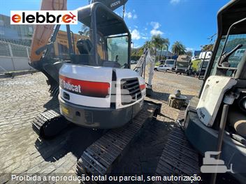 Mini-Escavadeira Bobcat E45