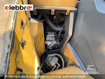 Mini-Escavadeira Case CX75 SR