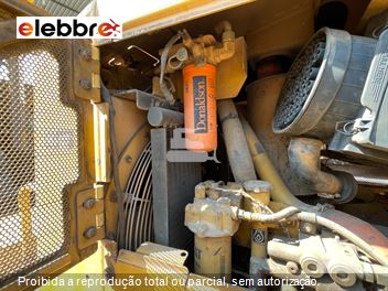 Trator de Esteira Caterpillar D6N XL