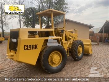 Pá Carregadeira Michigan 75III