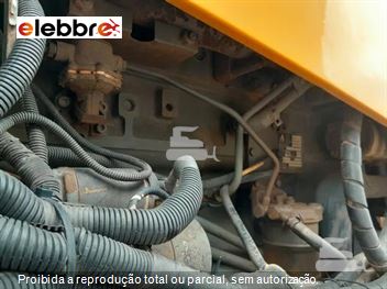 Trator Agrícola Valtra BH165