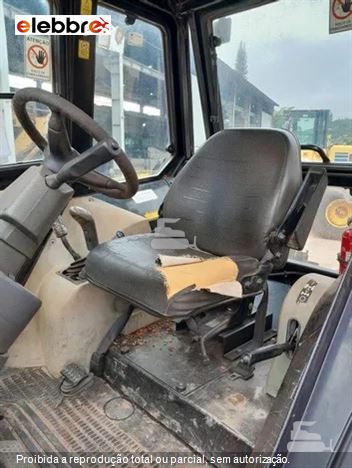 Trator Agrícola Valtra BH165