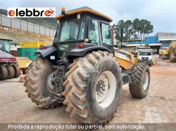 Trator Agrícola Valtra BH165