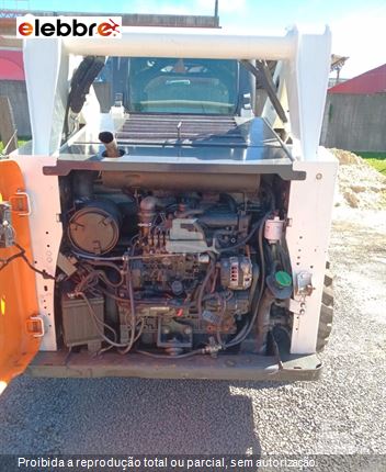 Mini-Carregadeira Bobcat S650