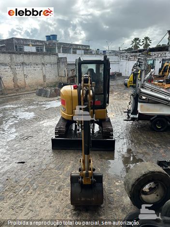 Mini-Escavadeira Caterpillar 303.5E CR
