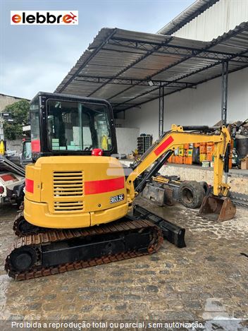 Mini-Escavadeira Caterpillar 303.5E CR