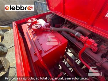 Escavadeira Poclain LC80