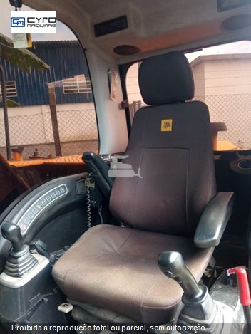 Escavadeira JCB JS160 LC
