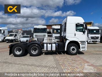 Caminhão Volkswagen 25-420 Constellation 6x2 2p (Diesel)(E5)