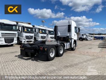Caminhão Volkswagen 25-420 Constellation 6x2 2p (Diesel)(E5)