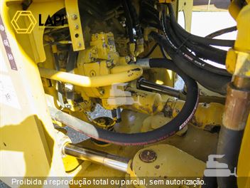 Pá Carregadeira Caterpillar 938K
