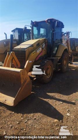Retro Escavadeira Caterpillar 416F2