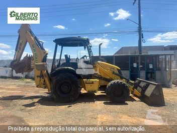 Retro Escavadeira New Holland B95B