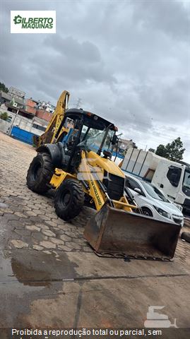 Retro Escavadeira New Holland B95B