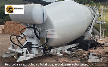 BETONEIRA SCHWING, MODELO AM8FHC, ANO 2020, CAPACIDADE 8 M³.