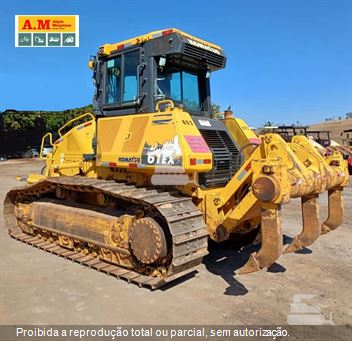 Trator de Esteira Komatsu D61-EX