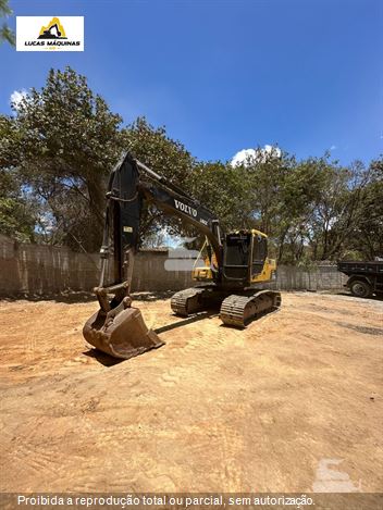 Escavadeira Volvo EC140B
