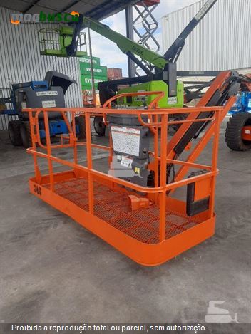 Plataforma Aérea (Elevatória) JLG 600 AJ