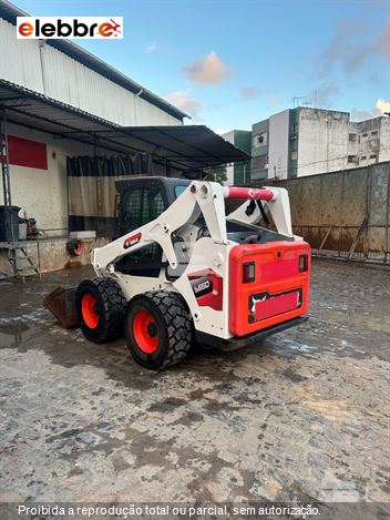 Mini-Carregadeira Bobcat S650