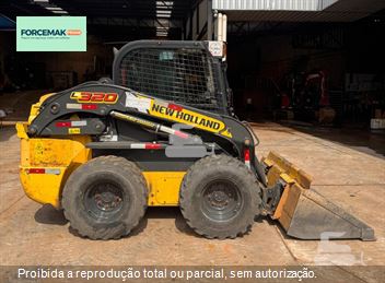 Mini-Carregadeira New Holland L320