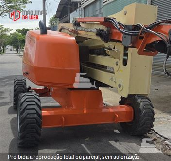 Plataforma Aérea (Elevatória) JLG 450 AJ