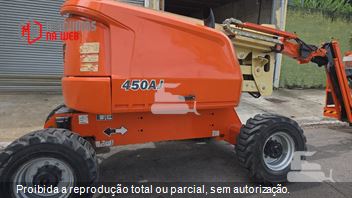 Plataforma Aérea (Elevatória) JLG 450 AJ