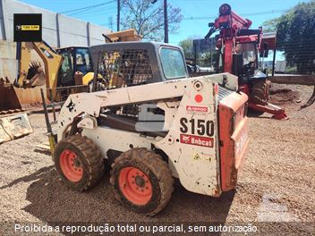 Mini-Carregadeira Bobcat S150