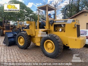 Pá Carregadeira Michigan 55C