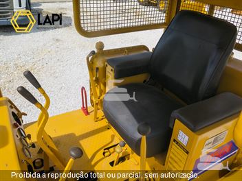 Trator de Esteira Komatsu D50