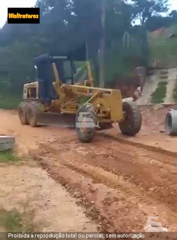 Motoniveladora Komatsu 835