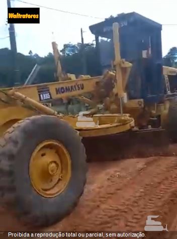 Motoniveladora Komatsu 835